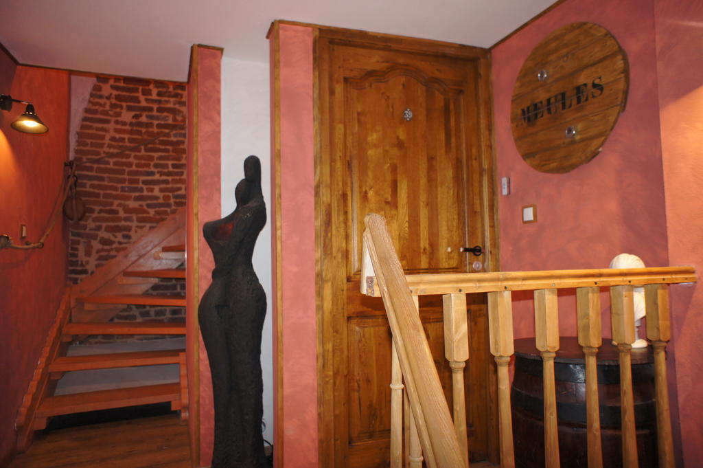 Aux Logis De La Solre Bed & Breakfast Ferrière-la-Petite Dış mekan fotoğraf